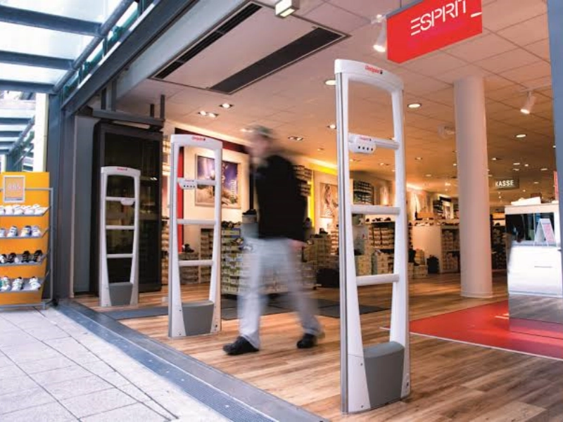 Hoe kleinhandelwinkels EAS Security-inkopiesakke gebruik om diefstal van boos...